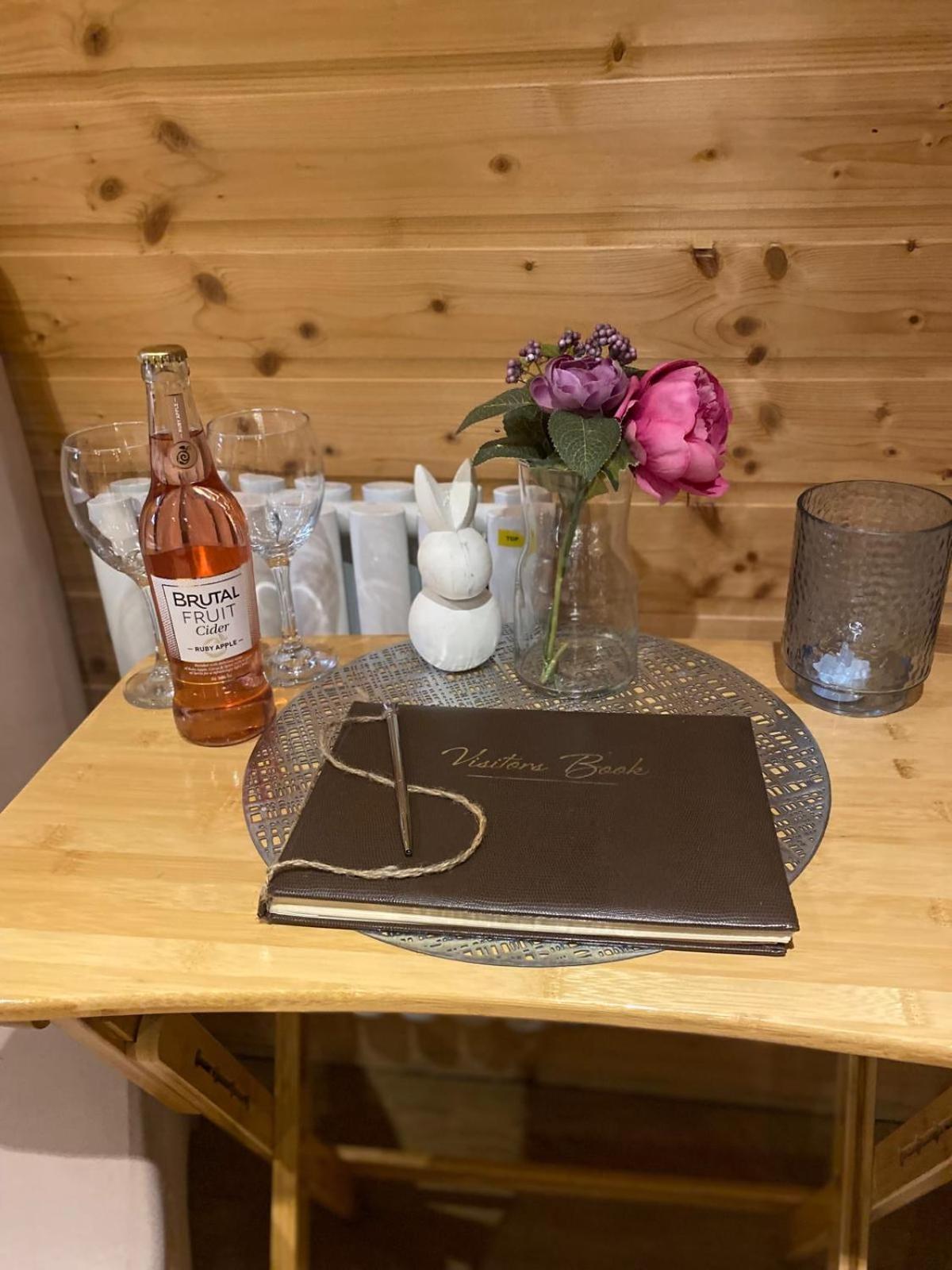 Crabmill Glamping Bewdley Hotel Exterior foto